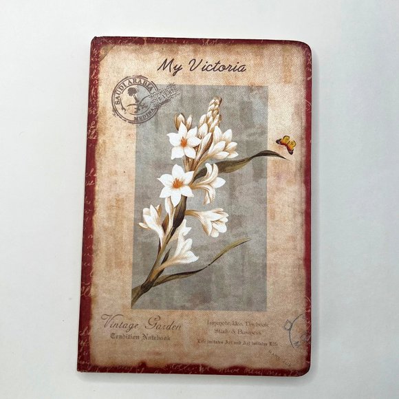 Vintage Style Garden Flower Journal with Illustrated Pages - Picture 2 of 6